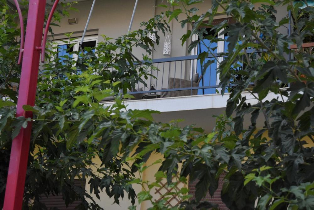 Pepromeno Luxury Apartment In The City Center Kalamata Exteriör bild