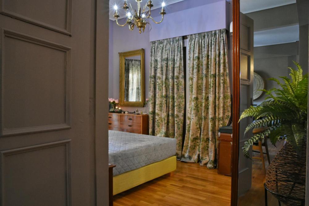 Pepromeno Luxury Apartment In The City Center Kalamata Exteriör bild